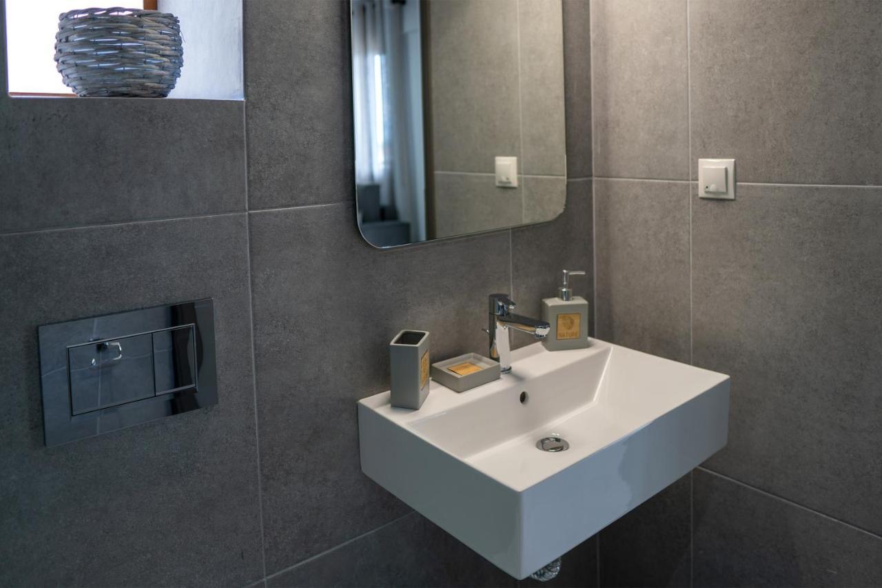 Sea View Apartment Grek Nea 3 Nea Roda Exterior foto